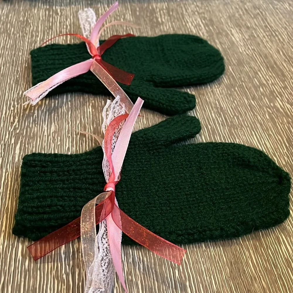 Green Knit Mittens